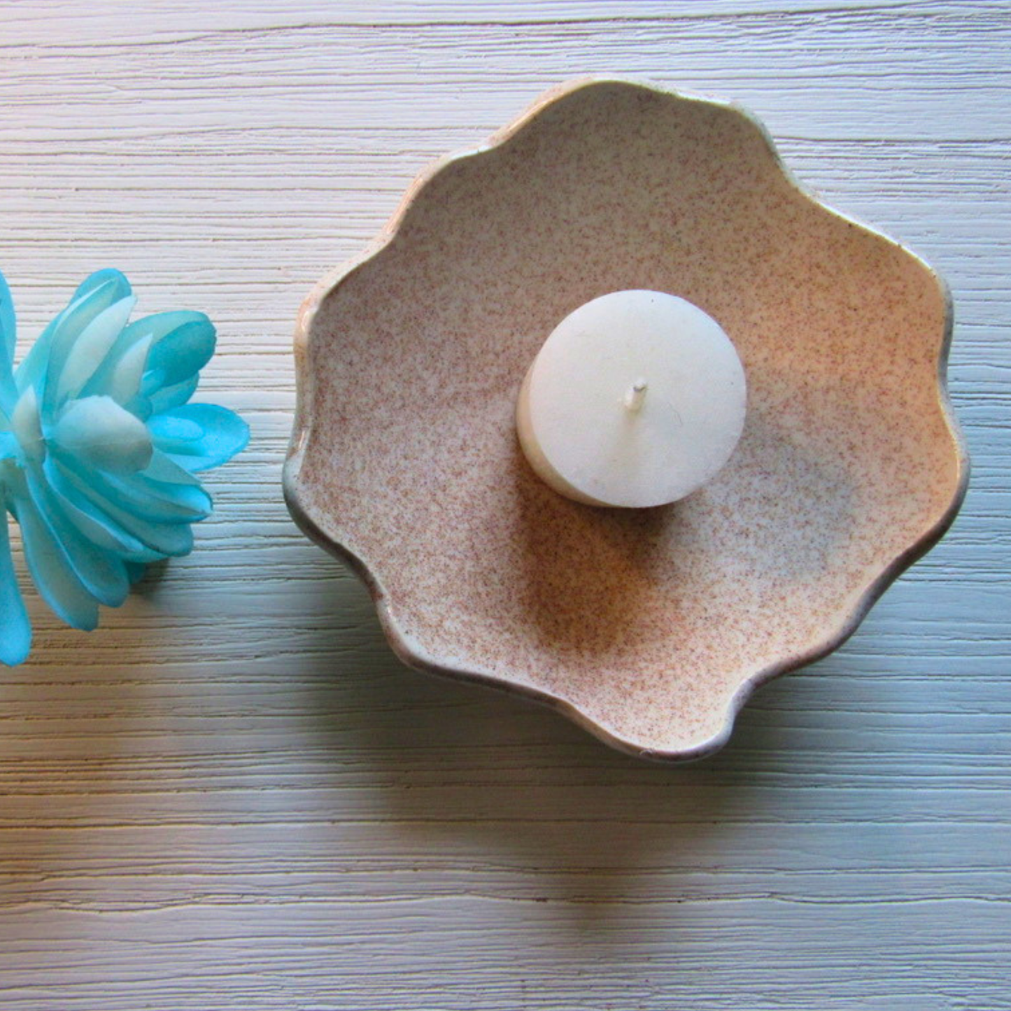 Grateful Hearts Small Plate
