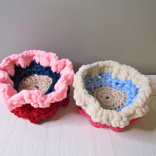 Cozy Mini Pedestal Functional Decorative Basket in two color schemes