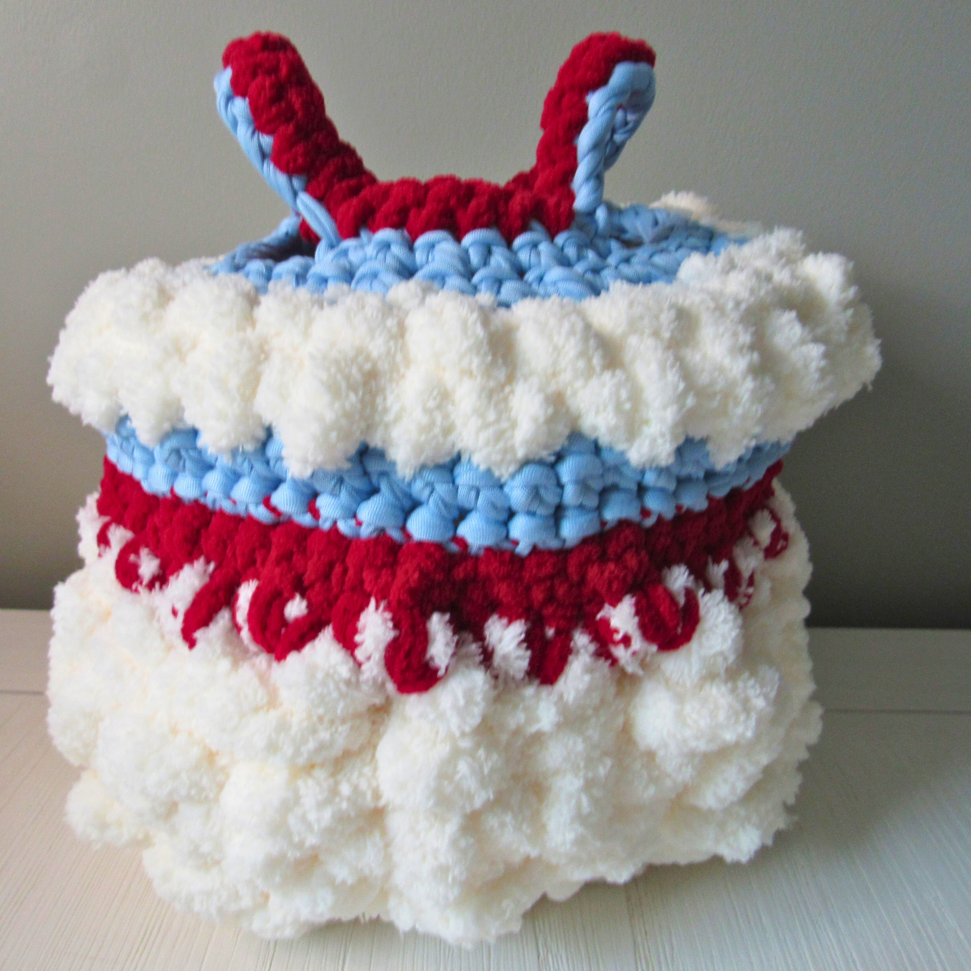 White Cozy Keeper Functional Decorative Basket